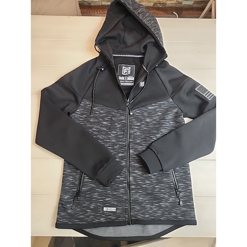 Freedom Industries Men's Black Hoodie Size Small Long Sleeve Full Zip Heavy